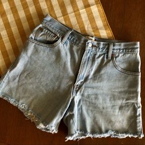 Levi’s 550 Vintage Cut Off Shorts